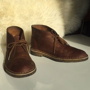 Clark’s Original Desert Boots in Beeswax leather